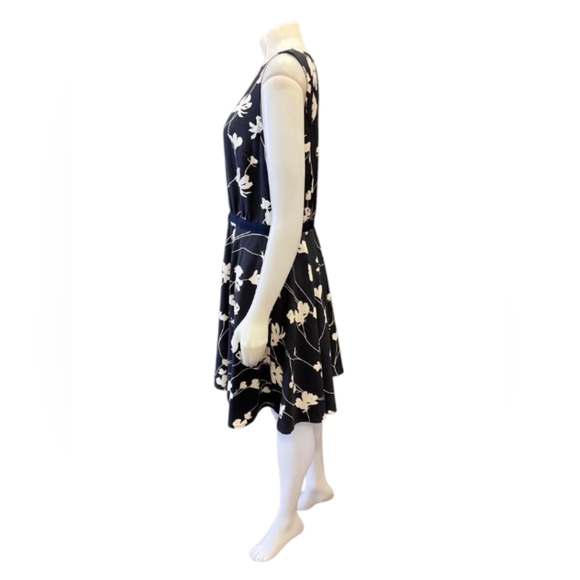 Brooks Brothers EUC Floral Dress Blue/White Size 10 - Picture 3 of 9